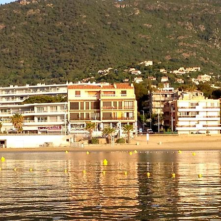 Hotel Les Alizes Cavalaire-sur-Mer Eksteriør billede